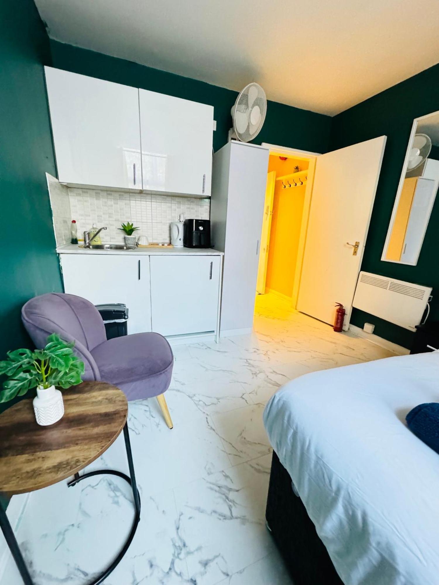 Private Studio Flat In City 1190 Λονδίνο Εξωτερικό φωτογραφία